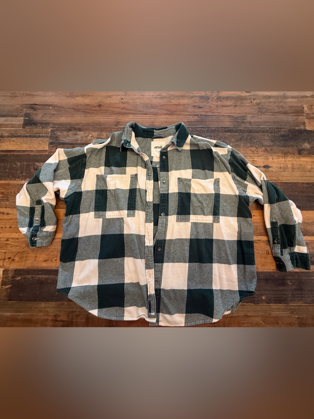 Aerie Plaid Button Up Shirt l in Green & Cream Size Large 100% Cotton